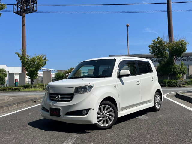 トヨタ bB 