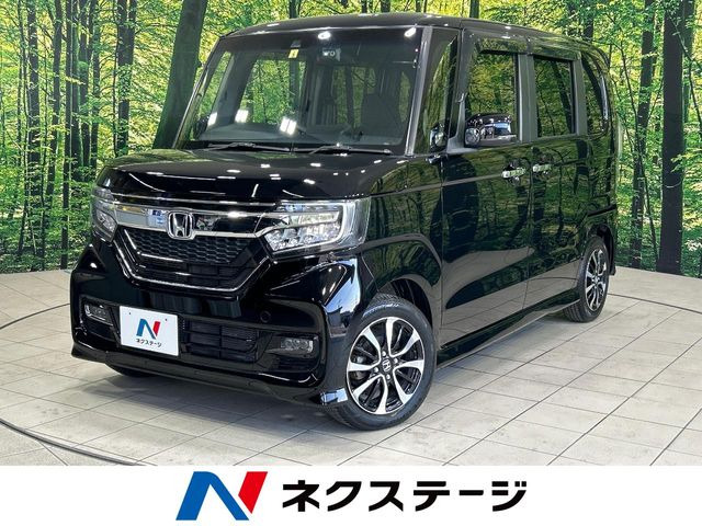 ホンダ N-BOXカスタム 
