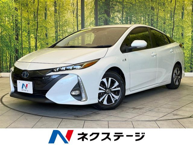 トヨタ プリウスPHV 