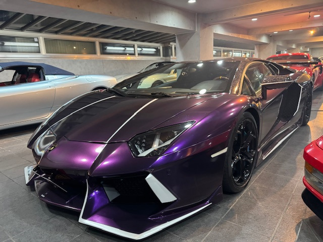 ランボルギーニ アヴェンタドール 