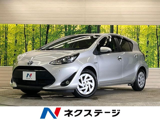 トヨタ アクア 