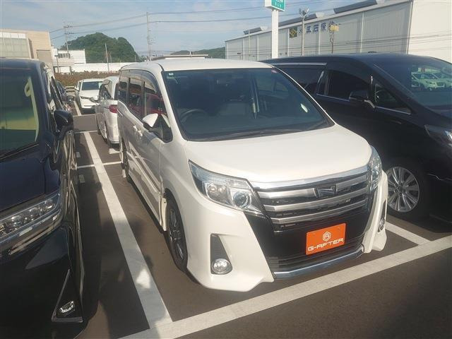 トヨタ ノア 