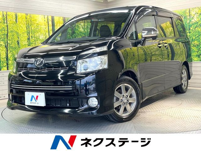 トヨタ ヴォクシー 