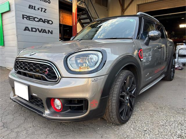 BMW MINI ミニクロスオーバー 
