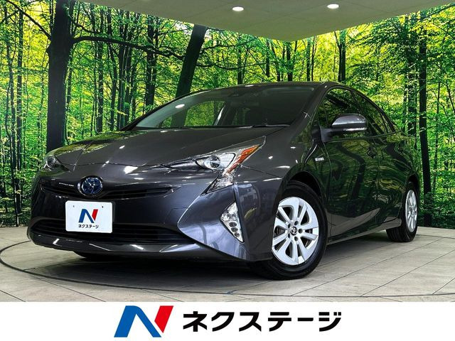 トヨタ プリウス 