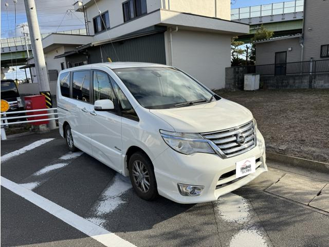 日産 セレナ 