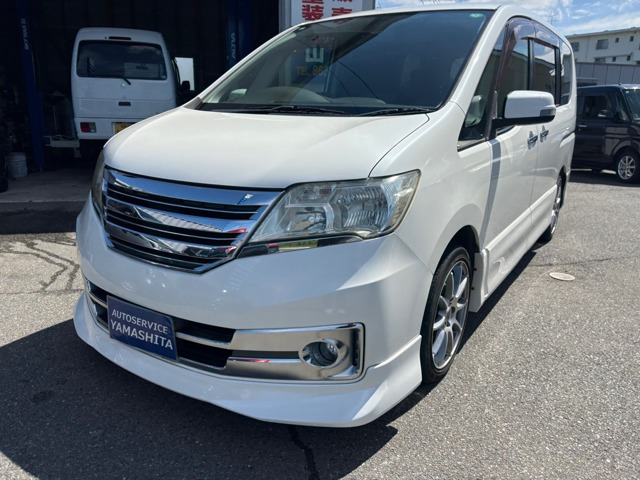 日産 セレナ 