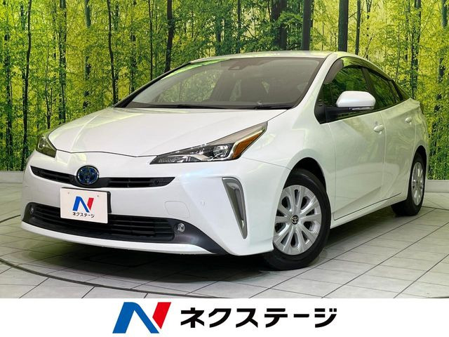 トヨタ プリウス 