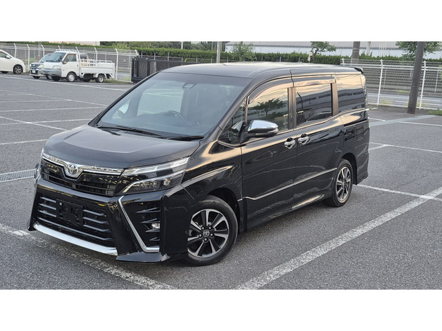トヨタ ヴォクシー 