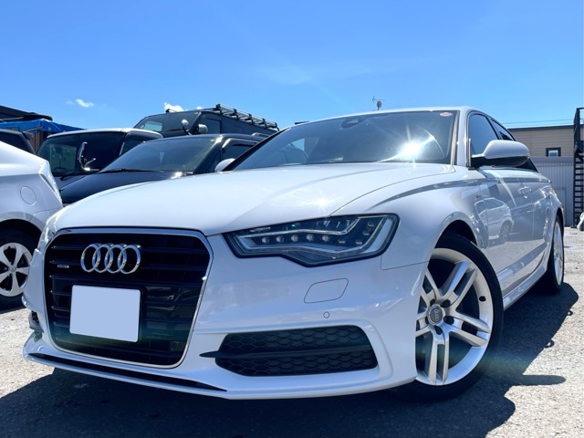 アウディ A6 