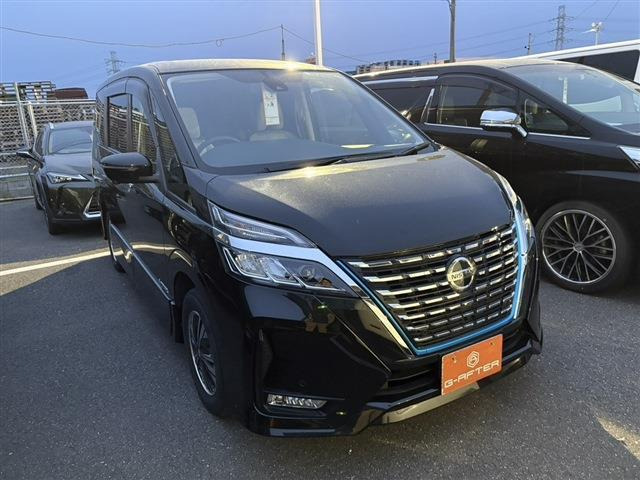 日産 セレナ 