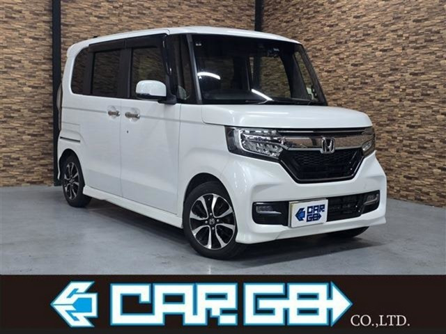 ホンダ N-BOXカスタム 