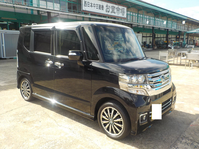 ホンダ N-BOXカスタム 