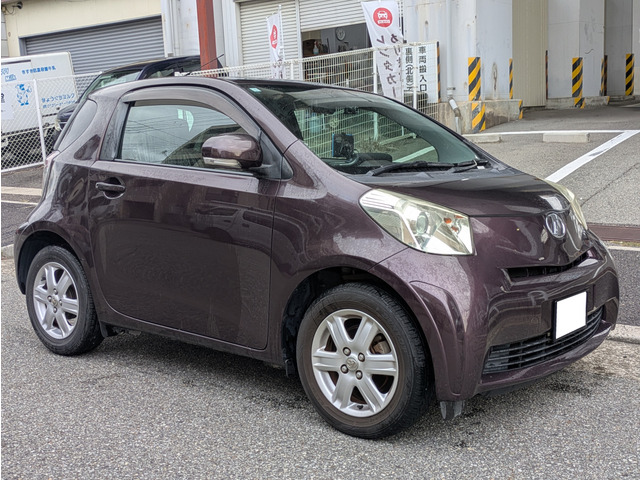 トヨタ iQ 