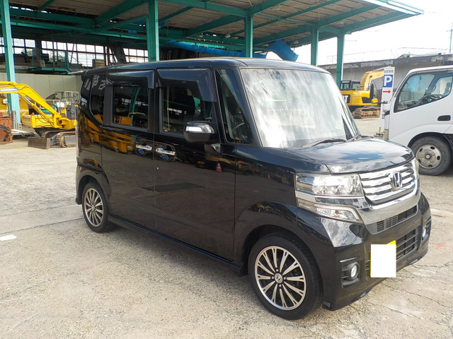 ホンダ N-BOXカスタム 