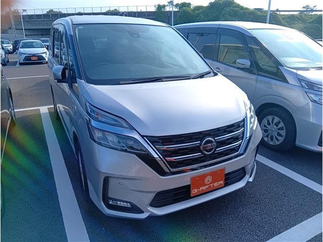 日産 セレナ 
