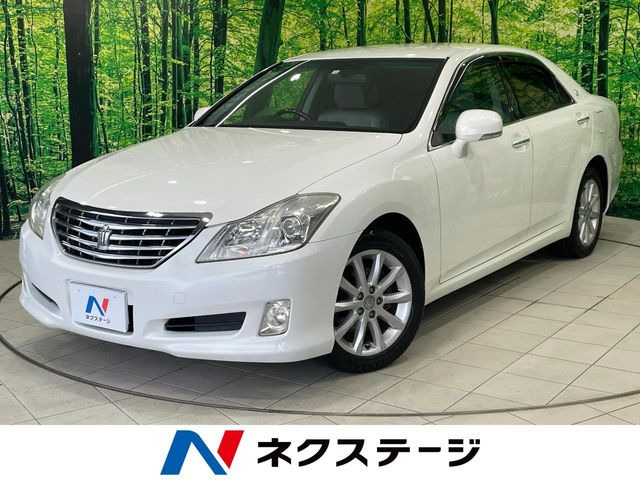トヨタ クラウン 