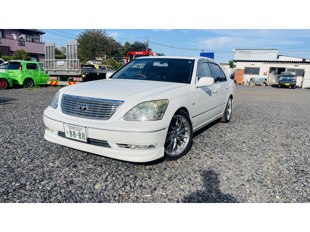 トヨタ セルシオ 