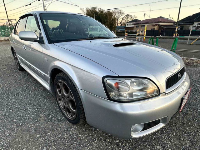 スバル レガシィB4 