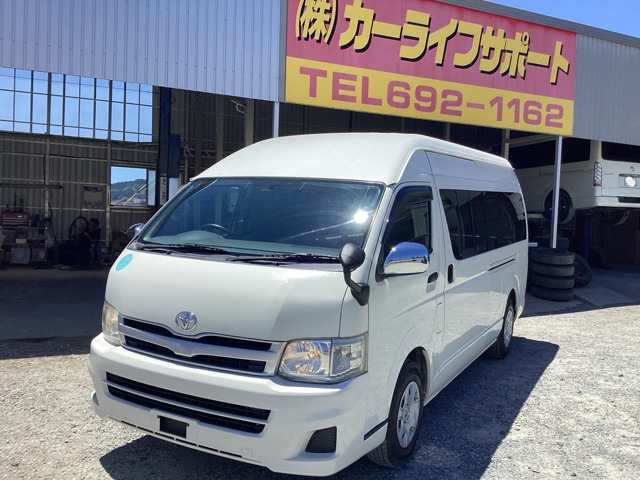 トヨタ ハイエースバン 