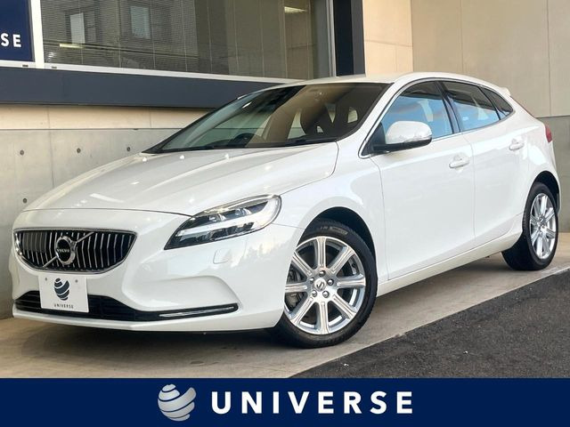 ボルボ V40 