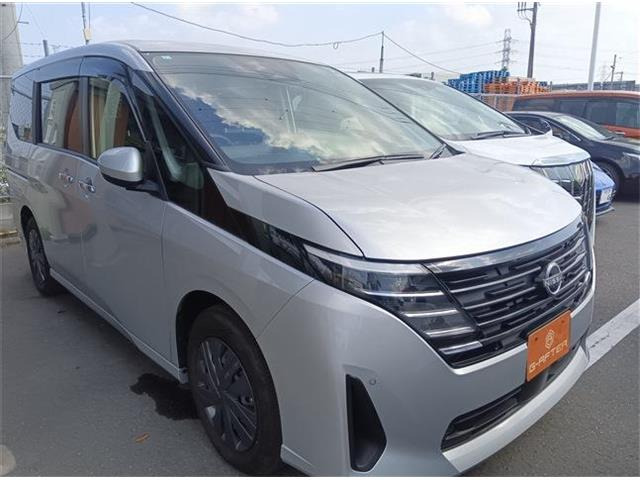 日産 セレナ 