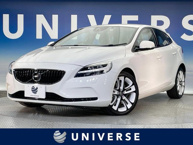 ボルボ V40 