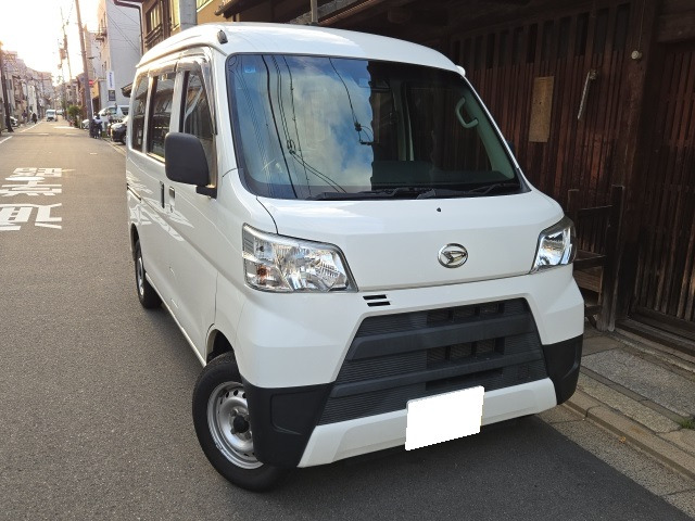ダイハツ ハイゼットカーゴ 