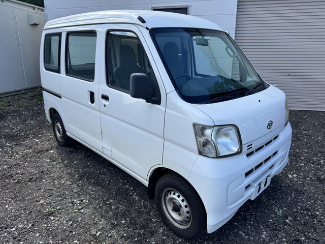 ダイハツ ハイゼットカーゴ 