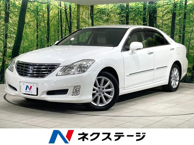 トヨタ クラウン 