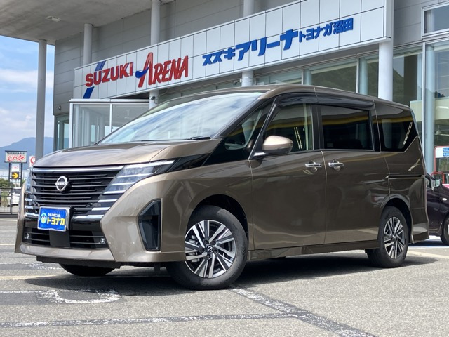日産 セレナ 