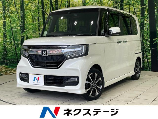 ホンダ N-BOXカスタム 