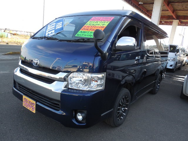 トヨタ ハイエース 