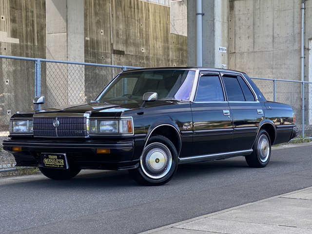 トヨタ クラウン 