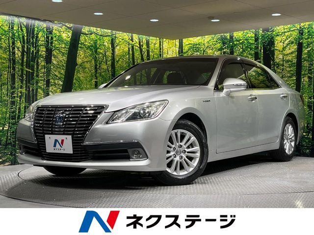 トヨタ クラウン 