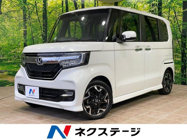 ホンダ N-BOXカスタム 