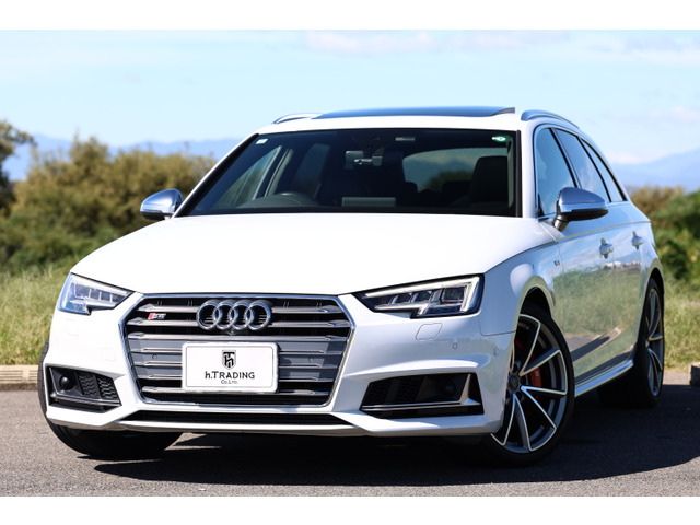 アウディ S4アバント 