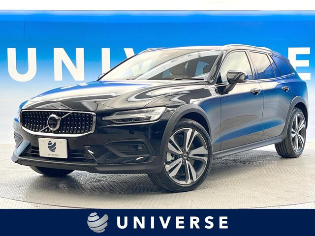 ボルボ V60クロスカントリー 