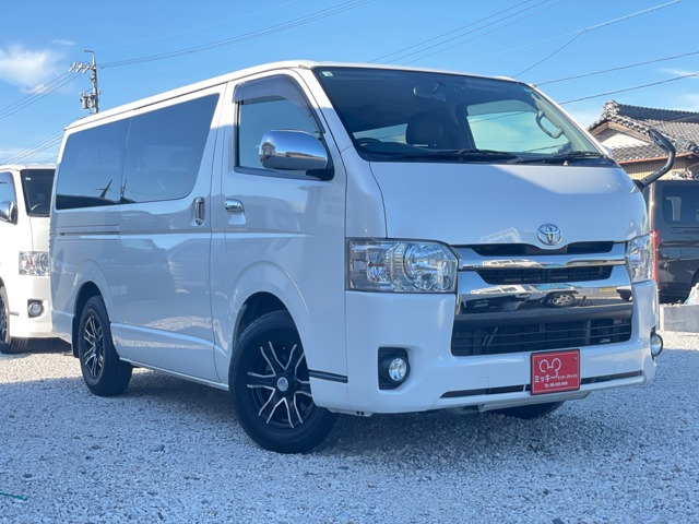 トヨタ ハイエースバン 