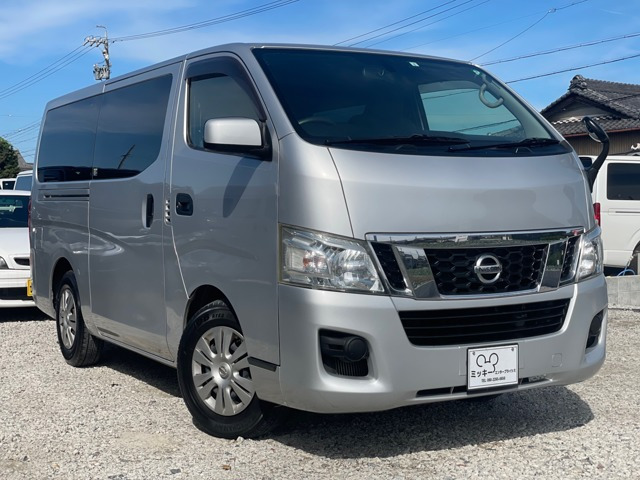 日産 NV350キャラバン 