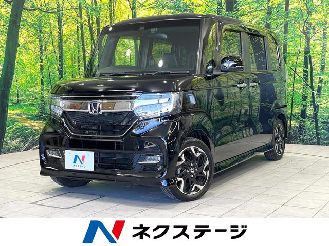 ホンダ N-BOXカスタム 