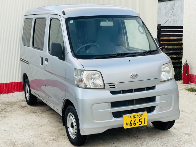 ダイハツ ハイゼットカーゴ 