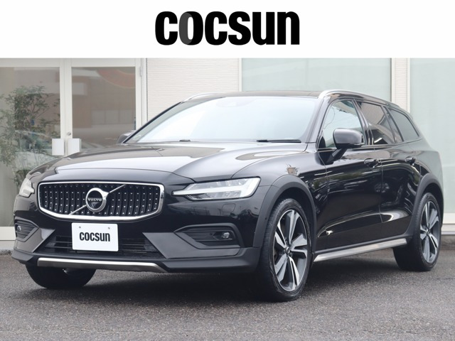 ボルボ V60クロスカントリー 