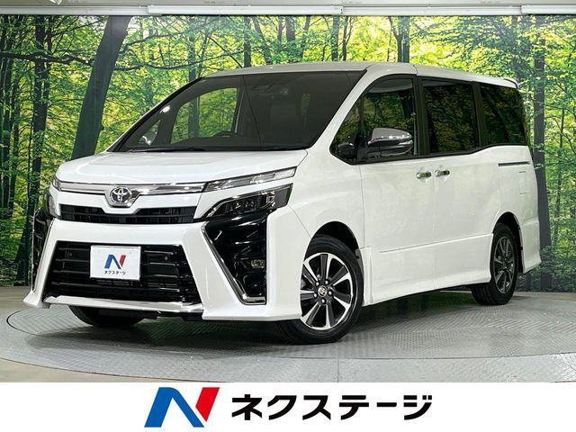 トヨタ ヴォクシー 