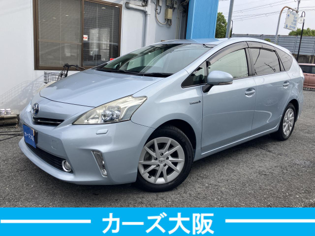 トヨタ プリウスα 