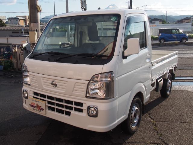 日産 NT100クリッパー 