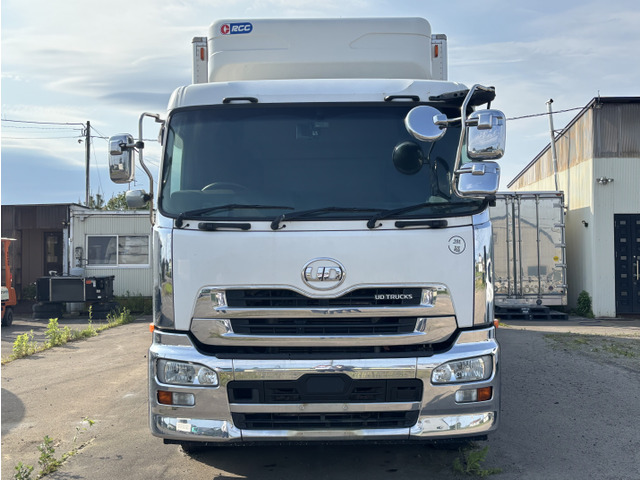 UDトラックス クオン 