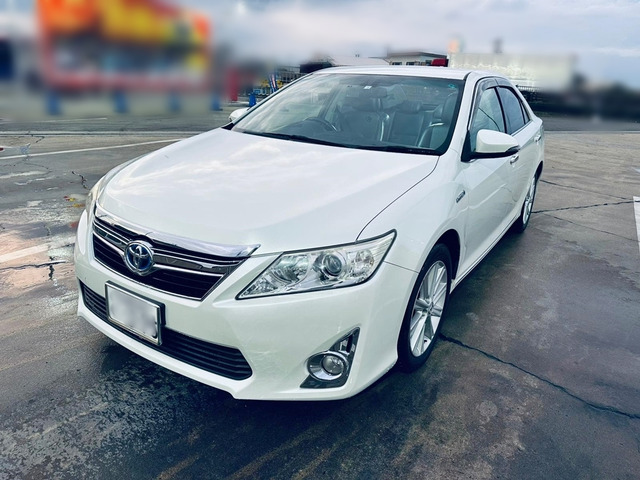 トヨタ カムリハイブリッド 