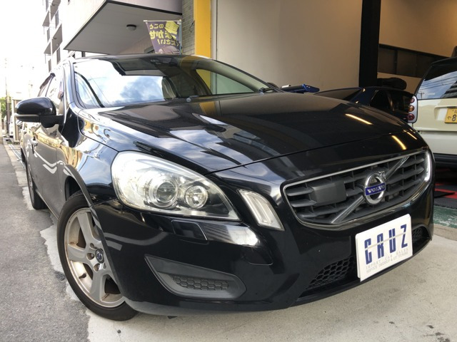 ボルボ V60