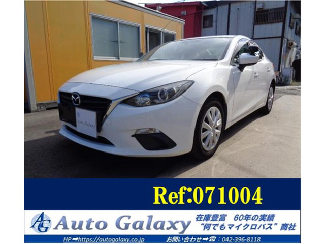 マツダ アクセラ 